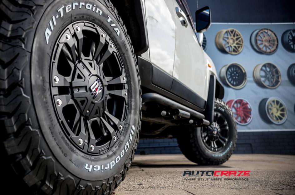 TOYOTA-FJ-CRUISER-MONSTER-XD-2-MATTE-BLACK
